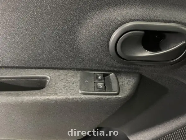 Poza anunț 12