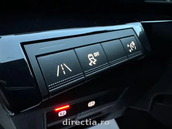 Poza anunț 32