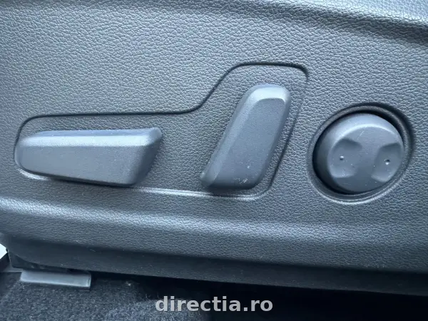 Poza anunț 25