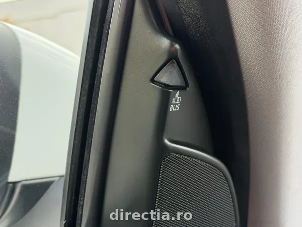 Poza anunț 23