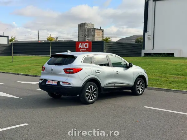 Poza anunț 25