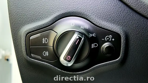 Poza anunț 36