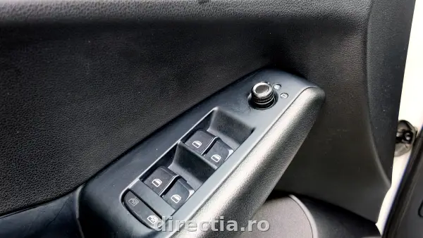 Poza anunț 34
