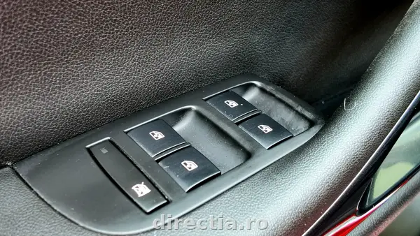 Poza anunț 33