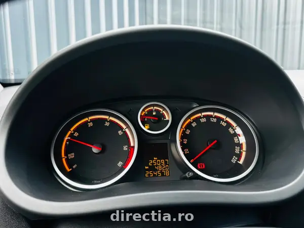 Poza anunț 12
