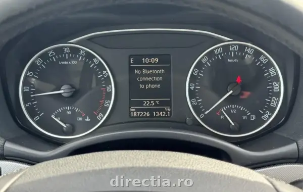 Poza anunț 12