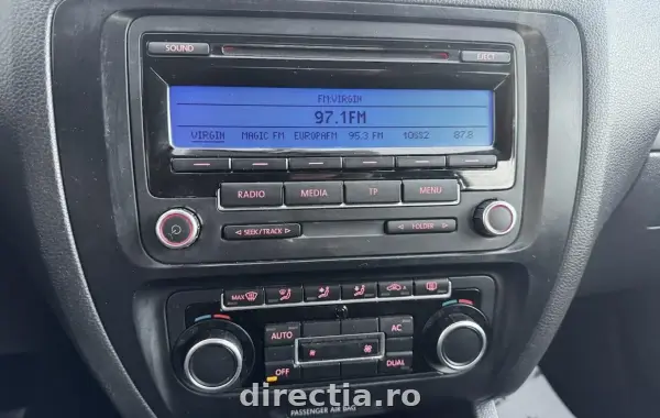 Poza anunț 12
