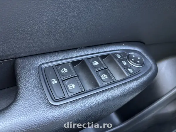 Poza anunț 27