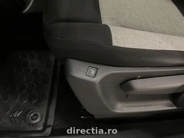 Poza anunț 19