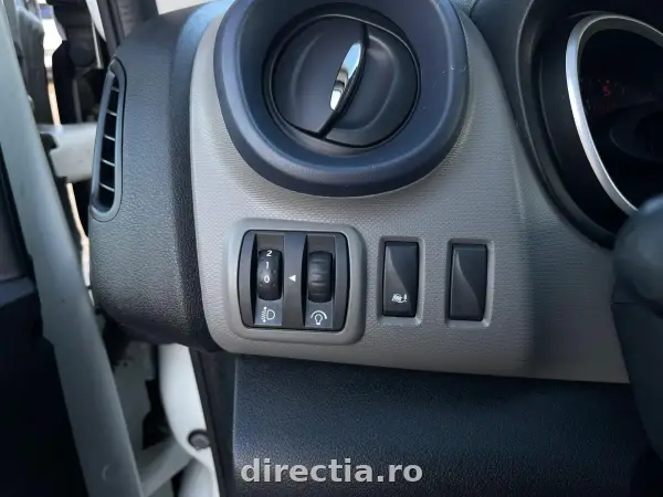 Poza anunț 14