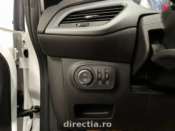 Poza anunț 17