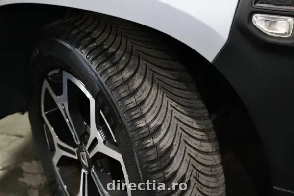 Poza anunț 33