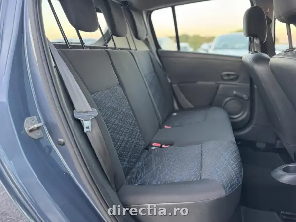 Poza anunț 18