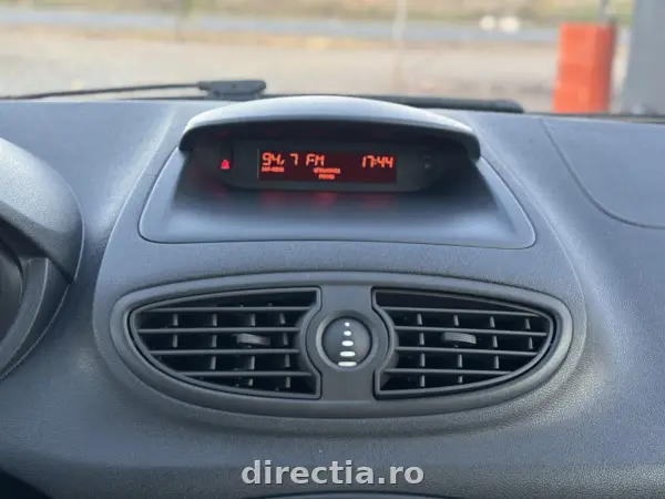 Poza anunț 10