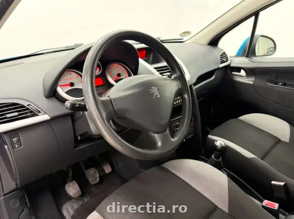 Poza anunț 12