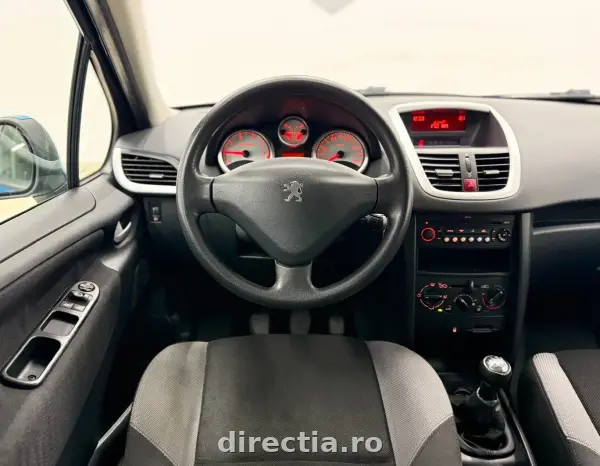Poza anunț 13
