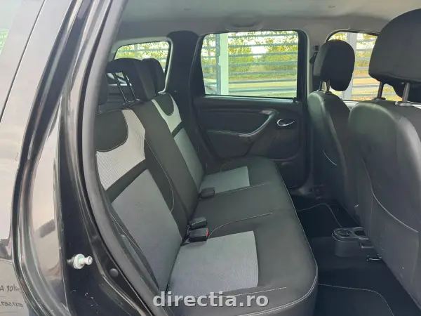 Poza anunț 14