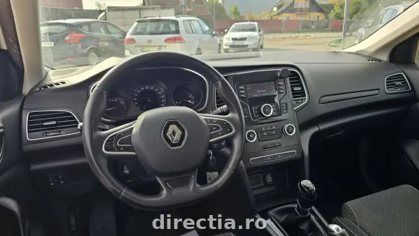 Poza anunț 11