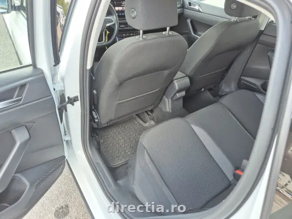 Poza anunț 27