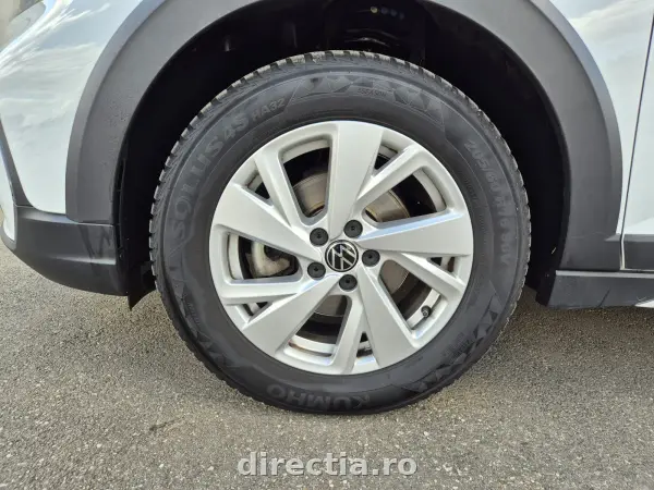 Poza anunț 24