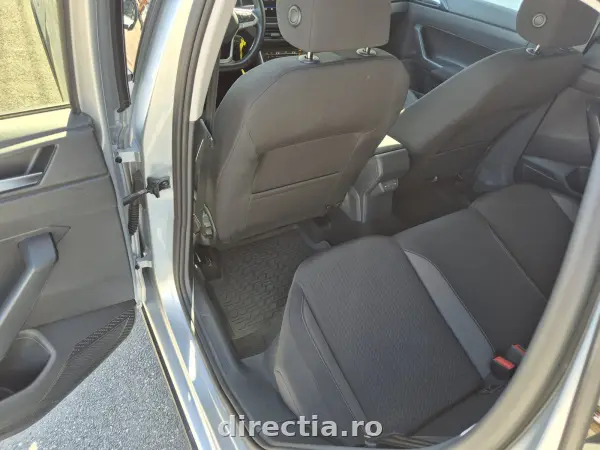 Poza anunț 25