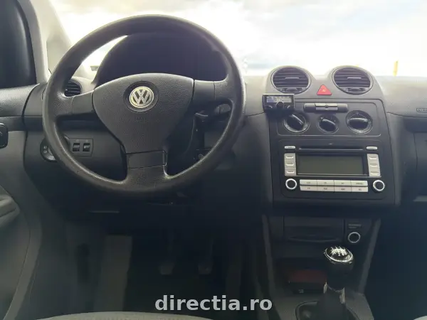 Poza anunț 12