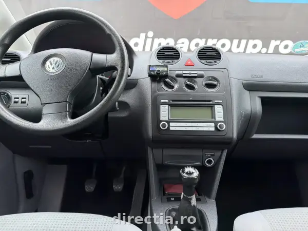 Poza anunț 12