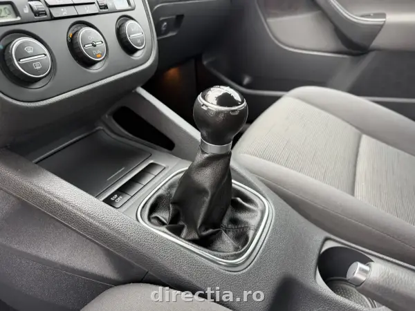 Poza anunț 15