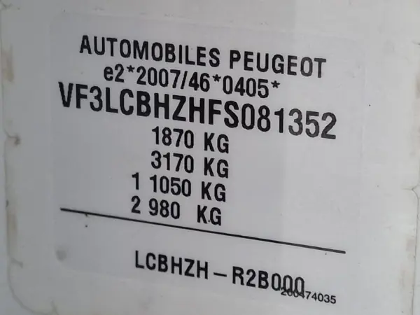 Poza anunț 25