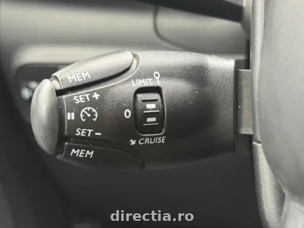 Poza anunț 36