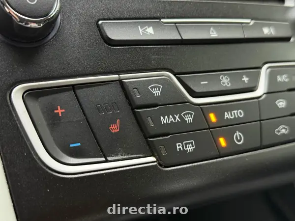Poza anunț 12