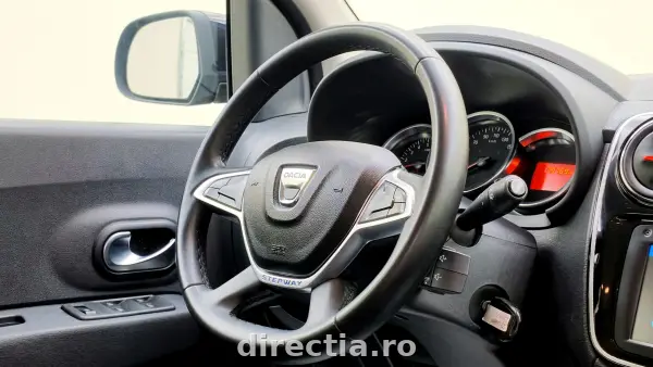 Poza anunț 26