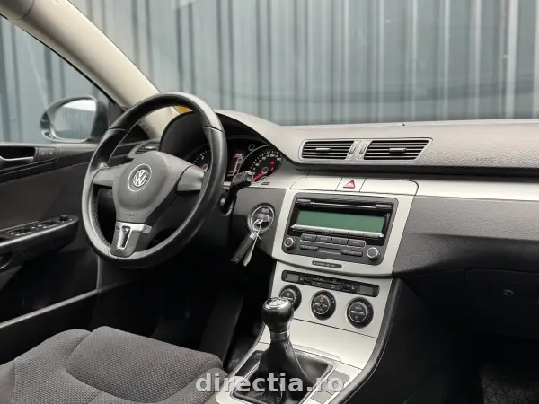 Poza anunț 8