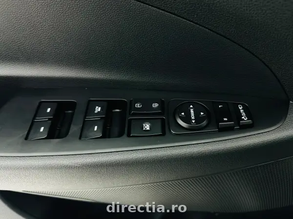 Poza anunț 12