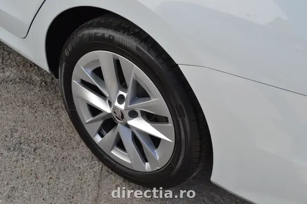 Poza anunț 34