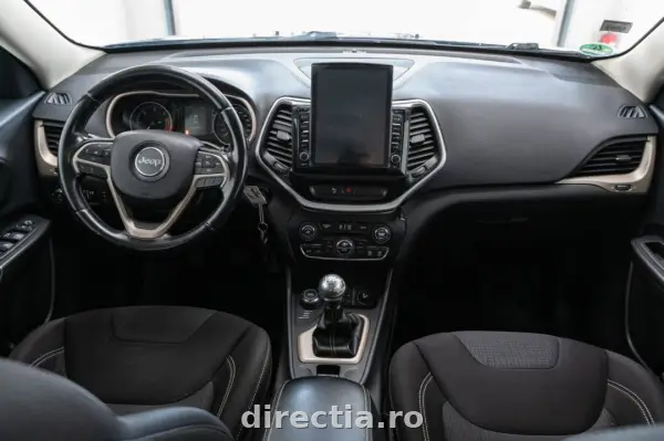 Poza anunț 12