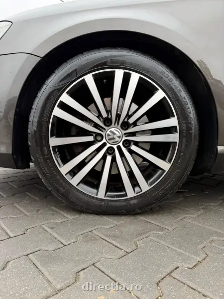 Poza anunț 18