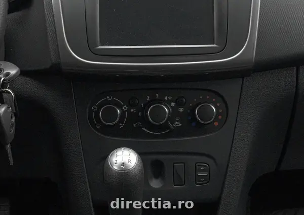 Poza anunț 8