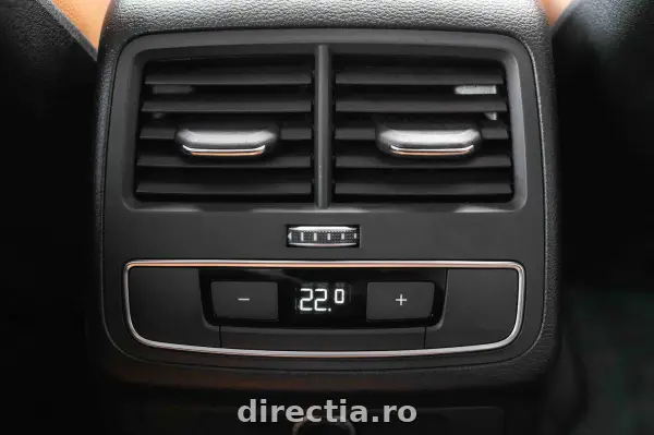 Poza anunț 32