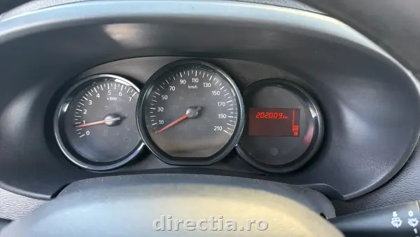 Poza anunț 18