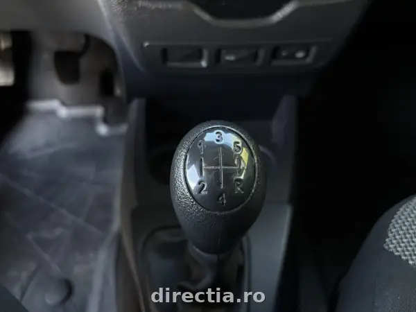 Poza anunț 24