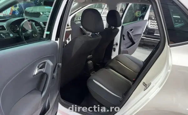 Poza anunț 13