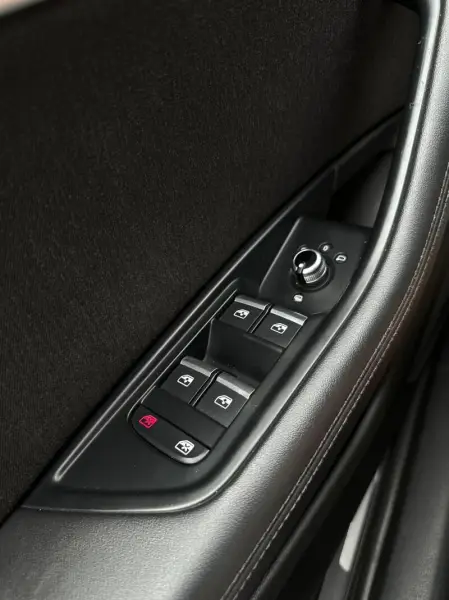Poza anunț 26