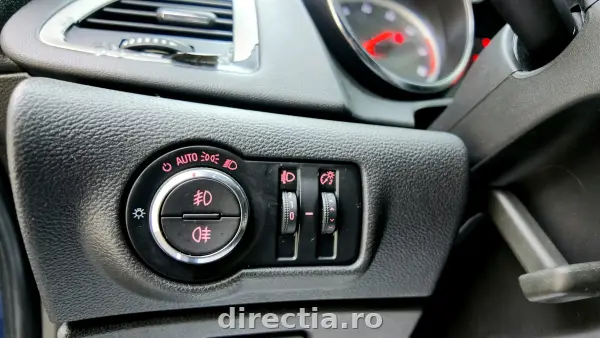 Poza anunț 33
