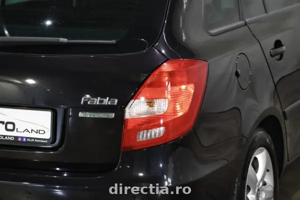 Poza anunț 28
