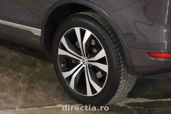 Poza anunț 32