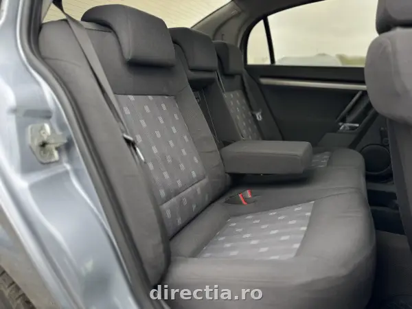 Poza anunț 19