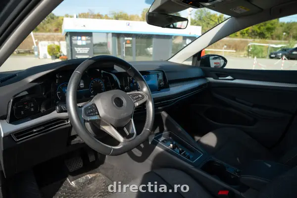 Poza anunț 8