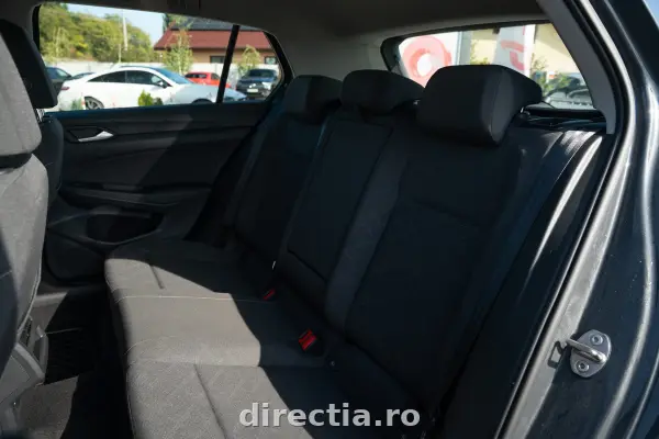 Poza anunț 26