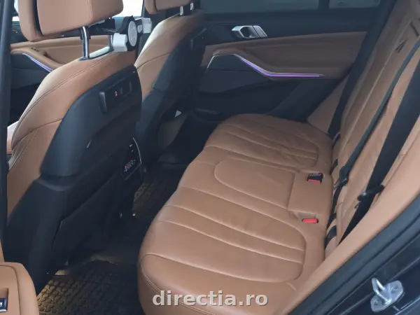 Poza anunț 36